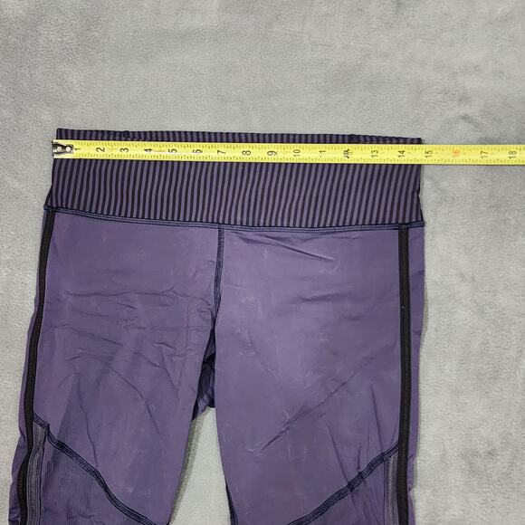 Lululemon Cropped Leggings Purple size 8 - Picture 5 of 9